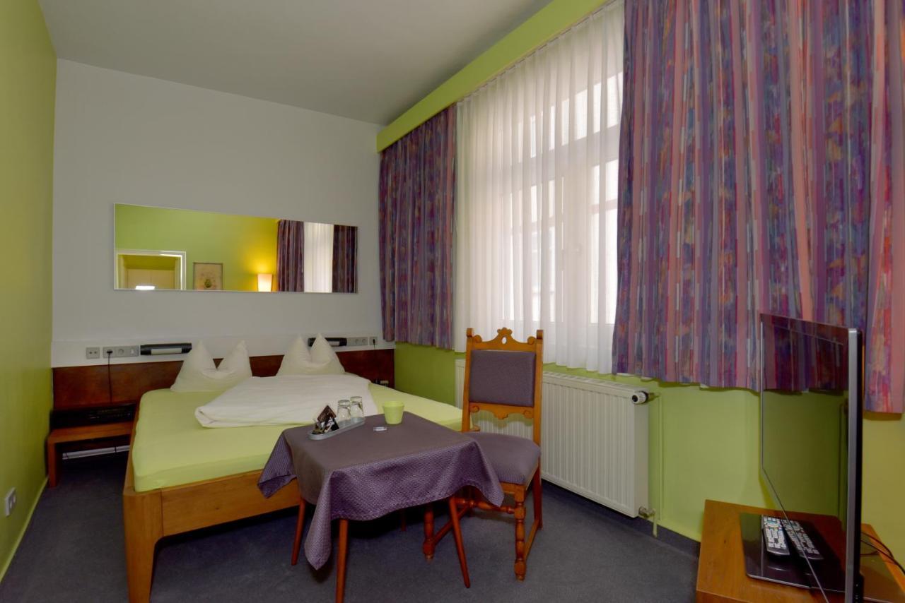 Hotel Goldene Sonne Arnstadt Eksteriør billede